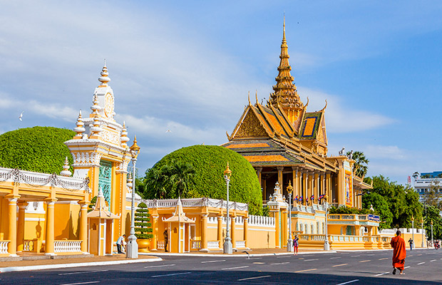 3-Days-Essential-Cambodia-Private-Tour-Phnom-Penh-Siem-Rep-City